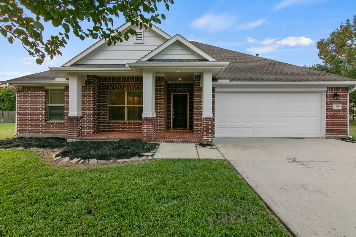 12826 Bergeron Drive Hamshire TX 77622