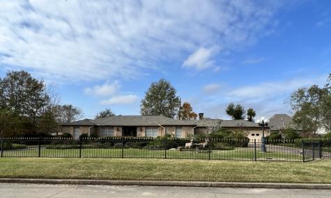 3210 Blossom Drive Beaumont TX 77705