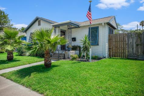 1406 Bowie Drive Galveston TX 77551