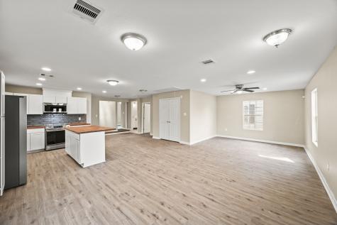 1007 Gazin Street Houston TX 77020