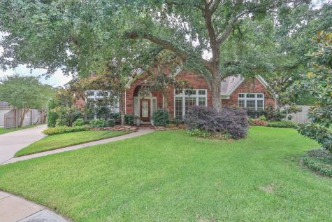 3827 Deer Grass Court Houston TX 77059