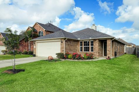 5023 Bay Lane Bacliff TX 77518