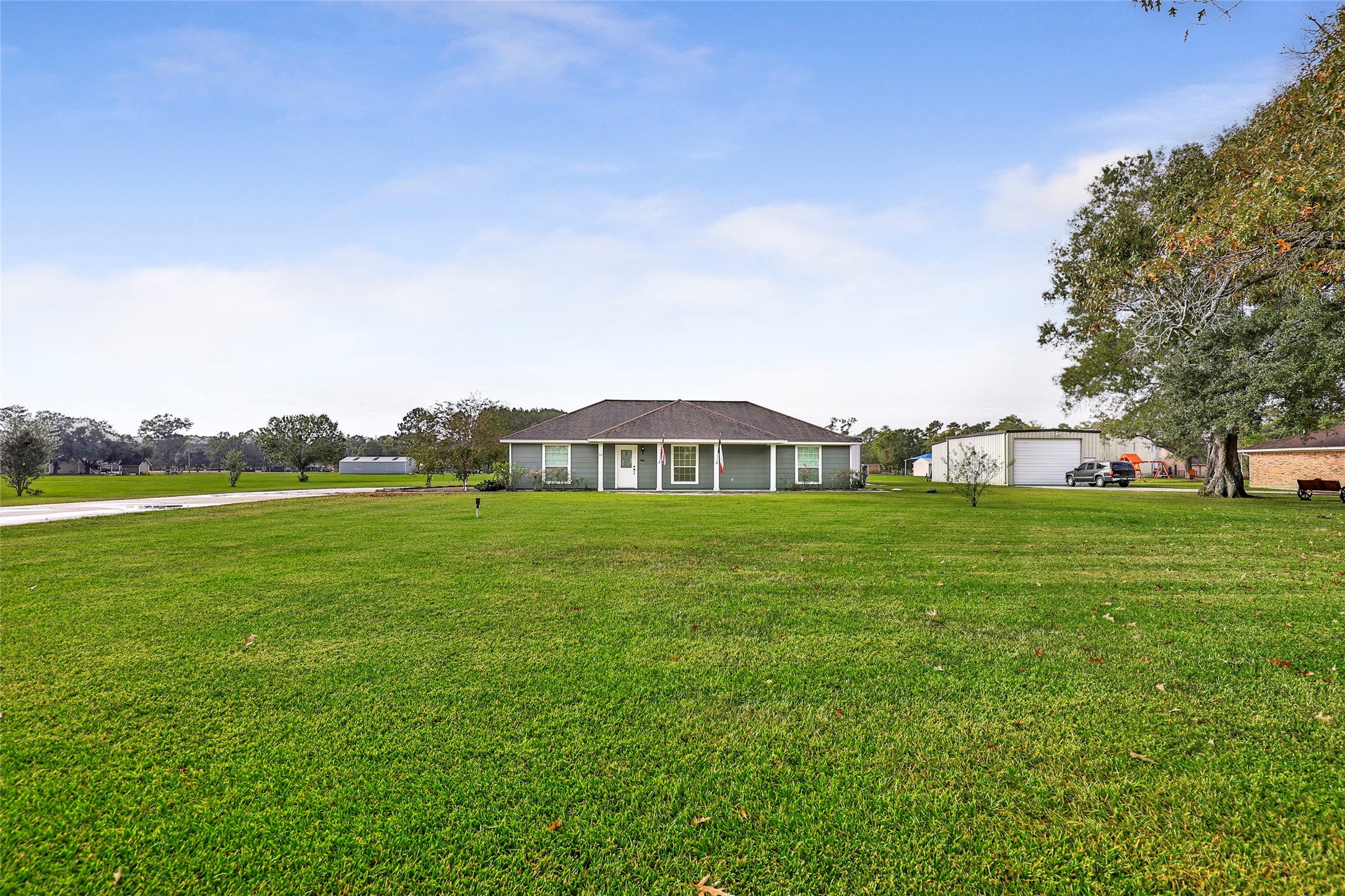 18 County Road 640 Dayton TX 77535