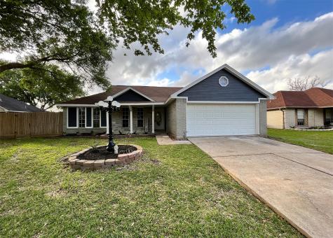 11303 Brettwood Drive Houston TX 77089
