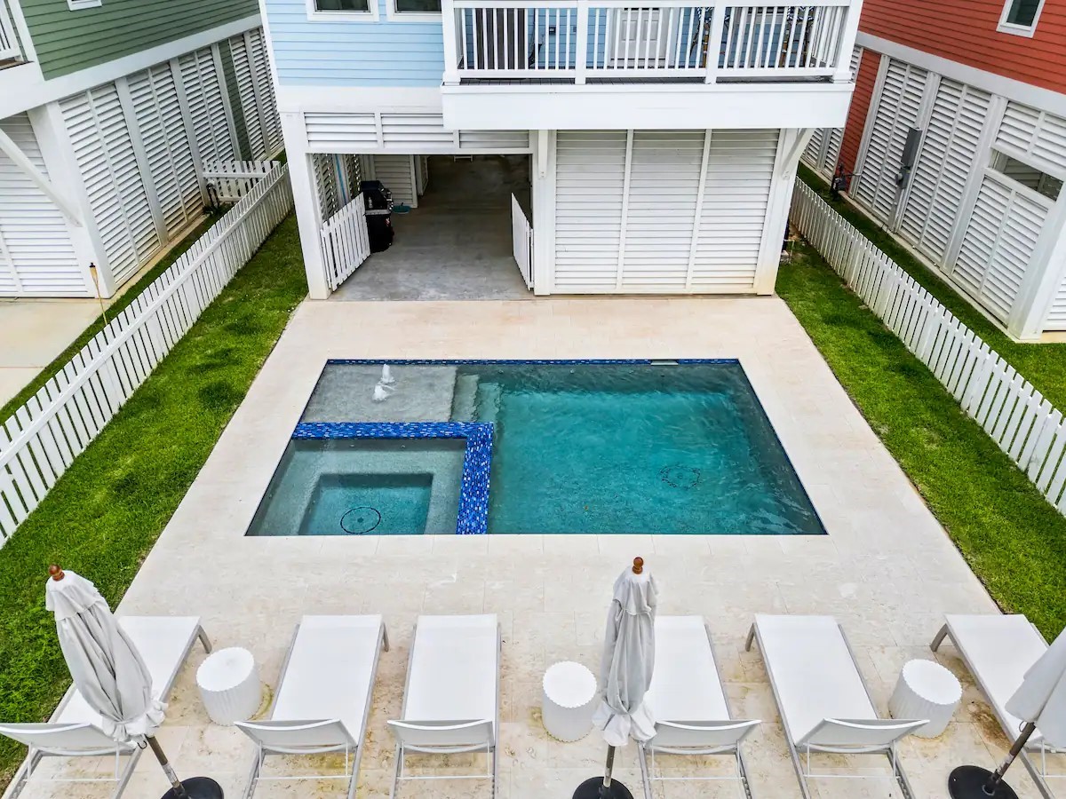 11372 Starfish Drive Galveston TX 77554