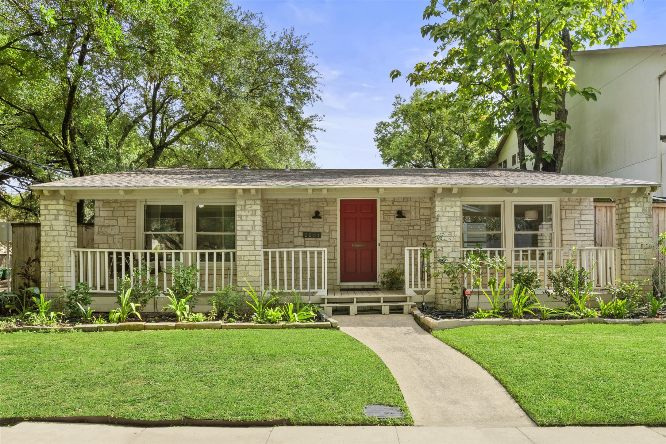 2201 Bartlett Street Houston TX 77098