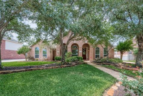 1803 Grayson Lakes Boulevard Katy TX 77494