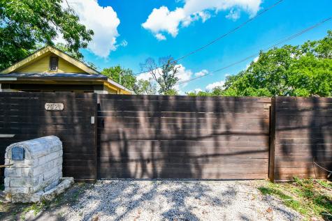 7021 Finn Street Houston TX 77022