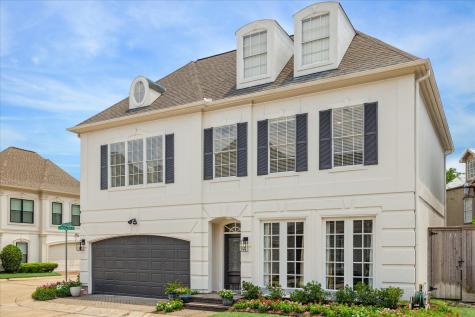 8411 N Hilshire Park Drive Houston TX 77055