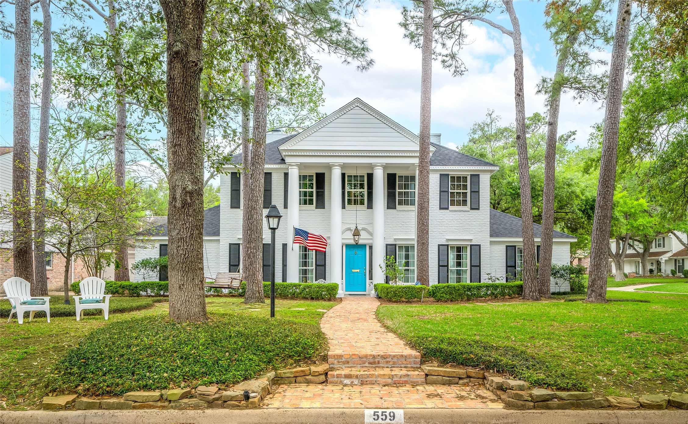 559 Kickerillo Drive Houston TX 77079