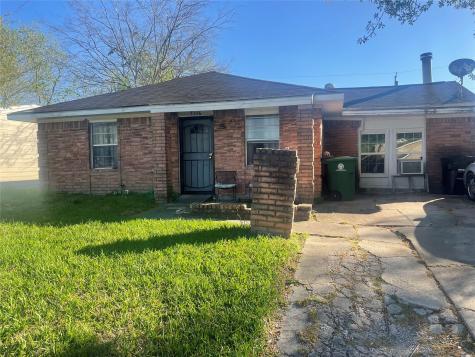 5346 Pershing Street Houston TX 77033