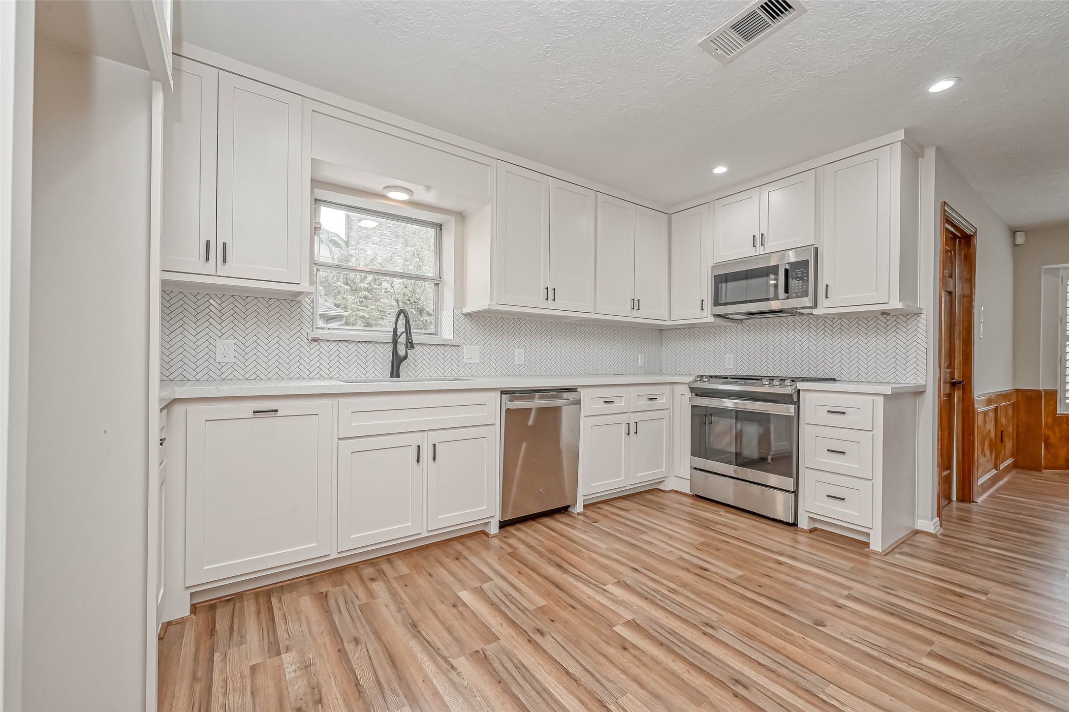 16406 Cornwall Street Jersey Village TX 77040