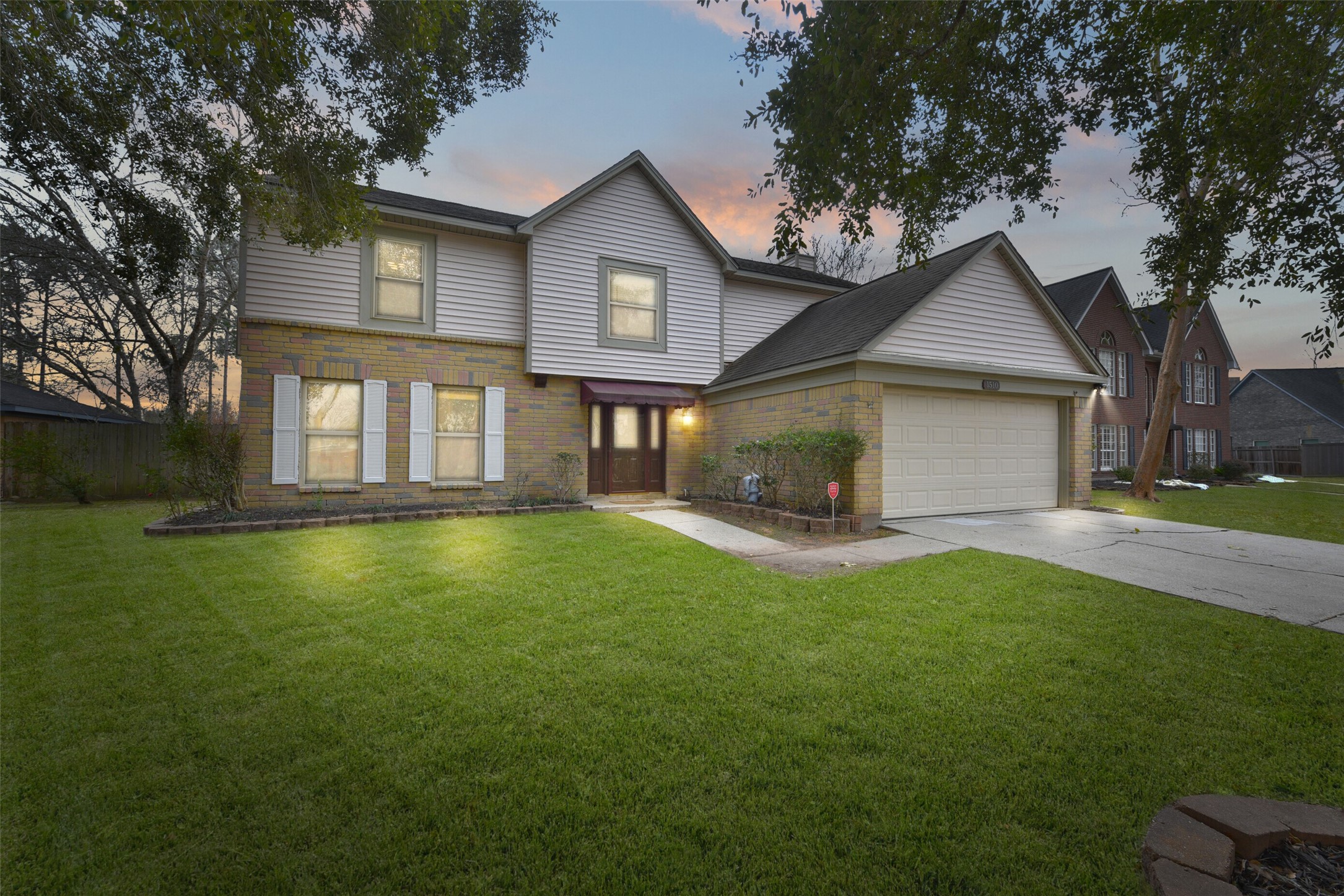 1510 Bayou Oak Drive Friendswood TX 77546