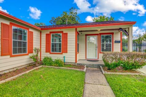7618 Moss Rose Street Houston TX 77012