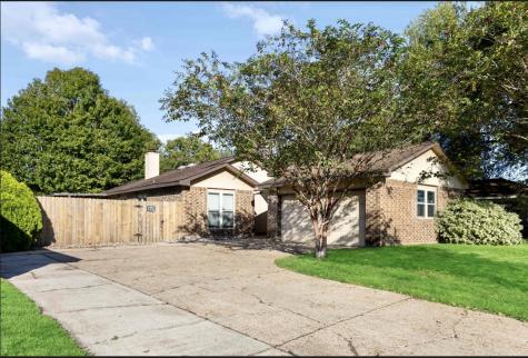 6117 Fox Ridge Drive Angleton TX 77515