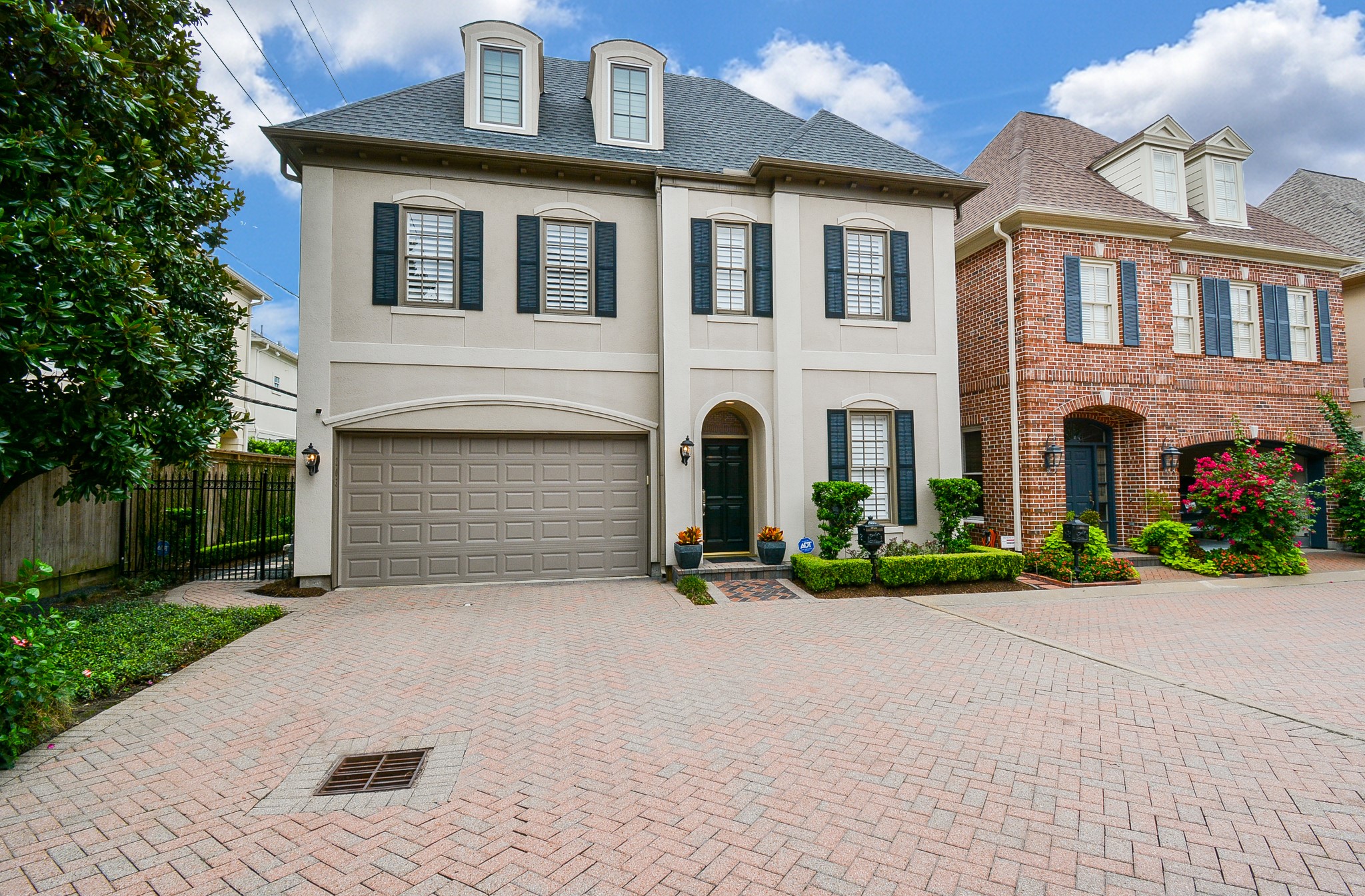 203 Wynden Crescent Court Houston TX 77056