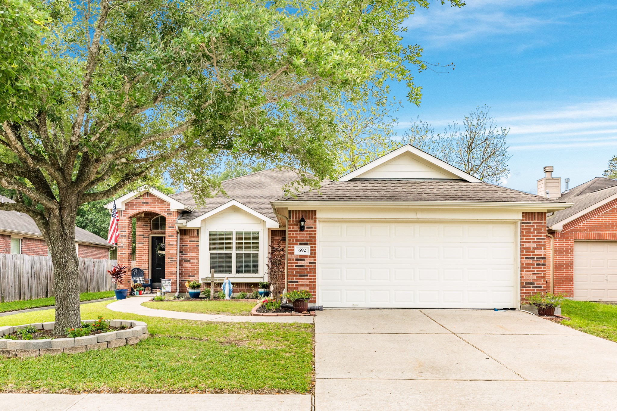 692 Rachel Street Alvin TX 77511