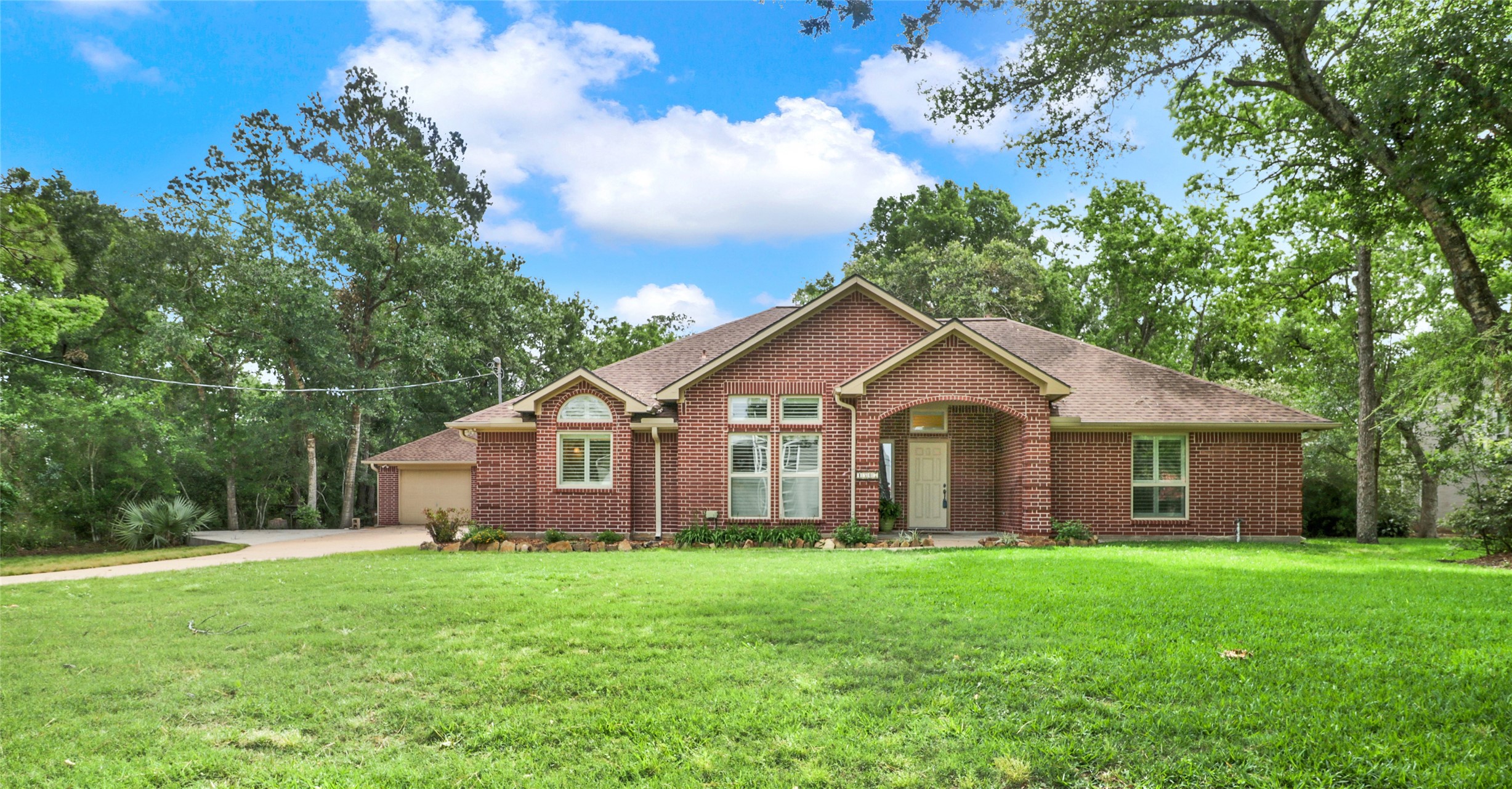 4507 Country Club Drive Dickinson TX 77539