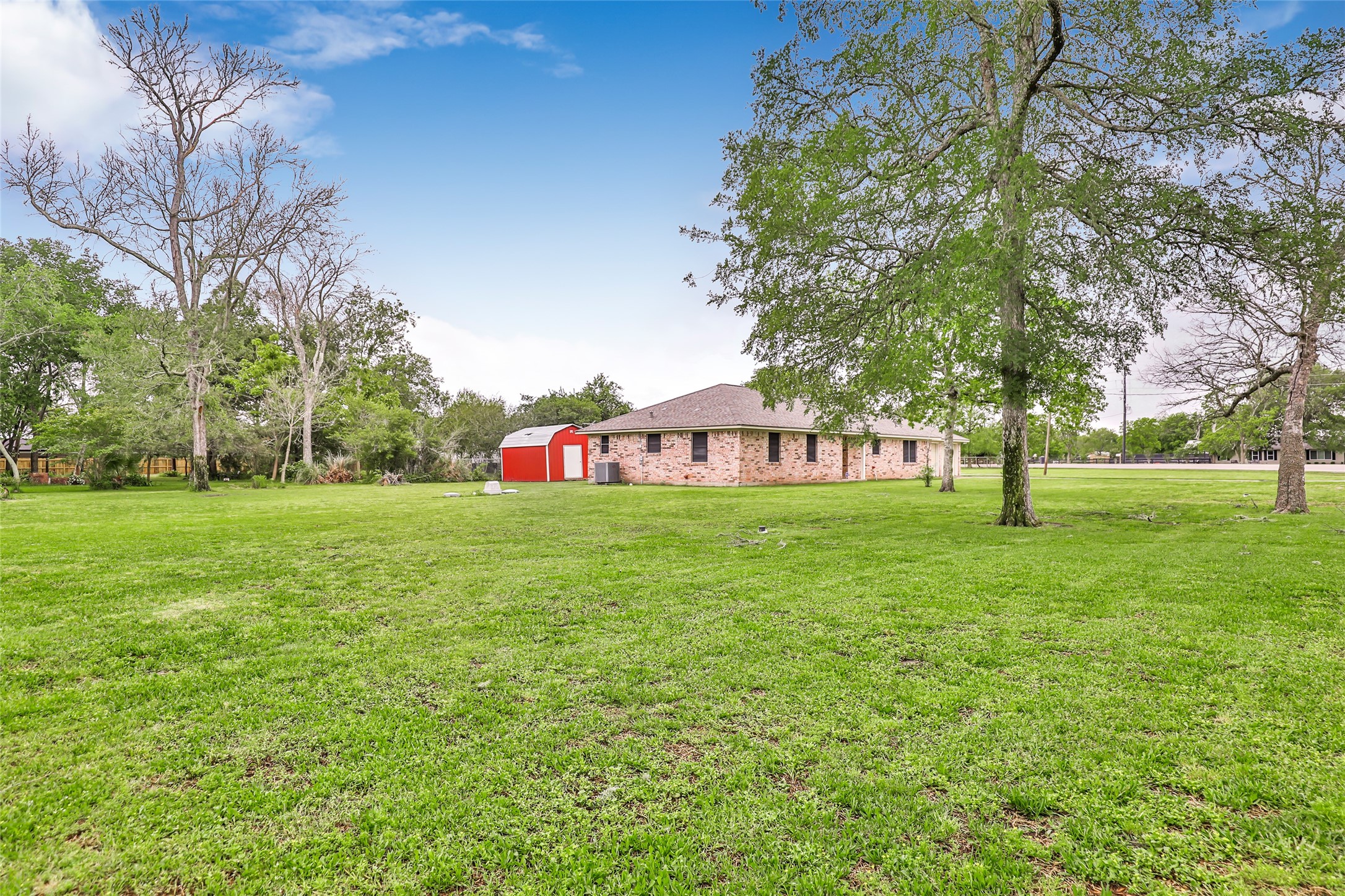 515 Gou Hole Road Cove TX 77523