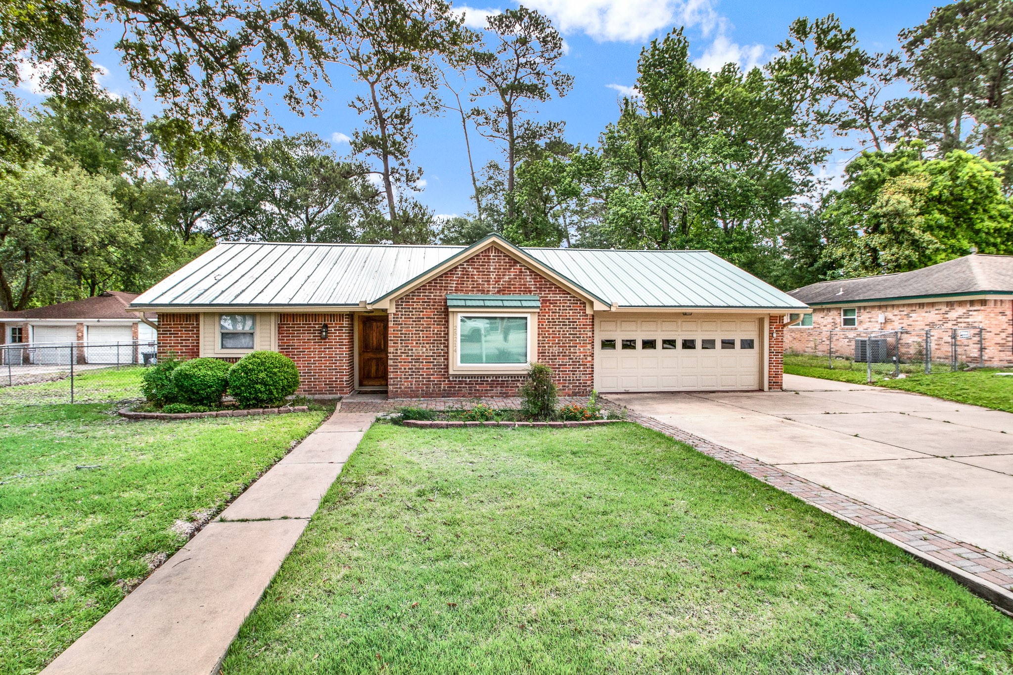 25214 Oakhurst Drive Spring TX 77386