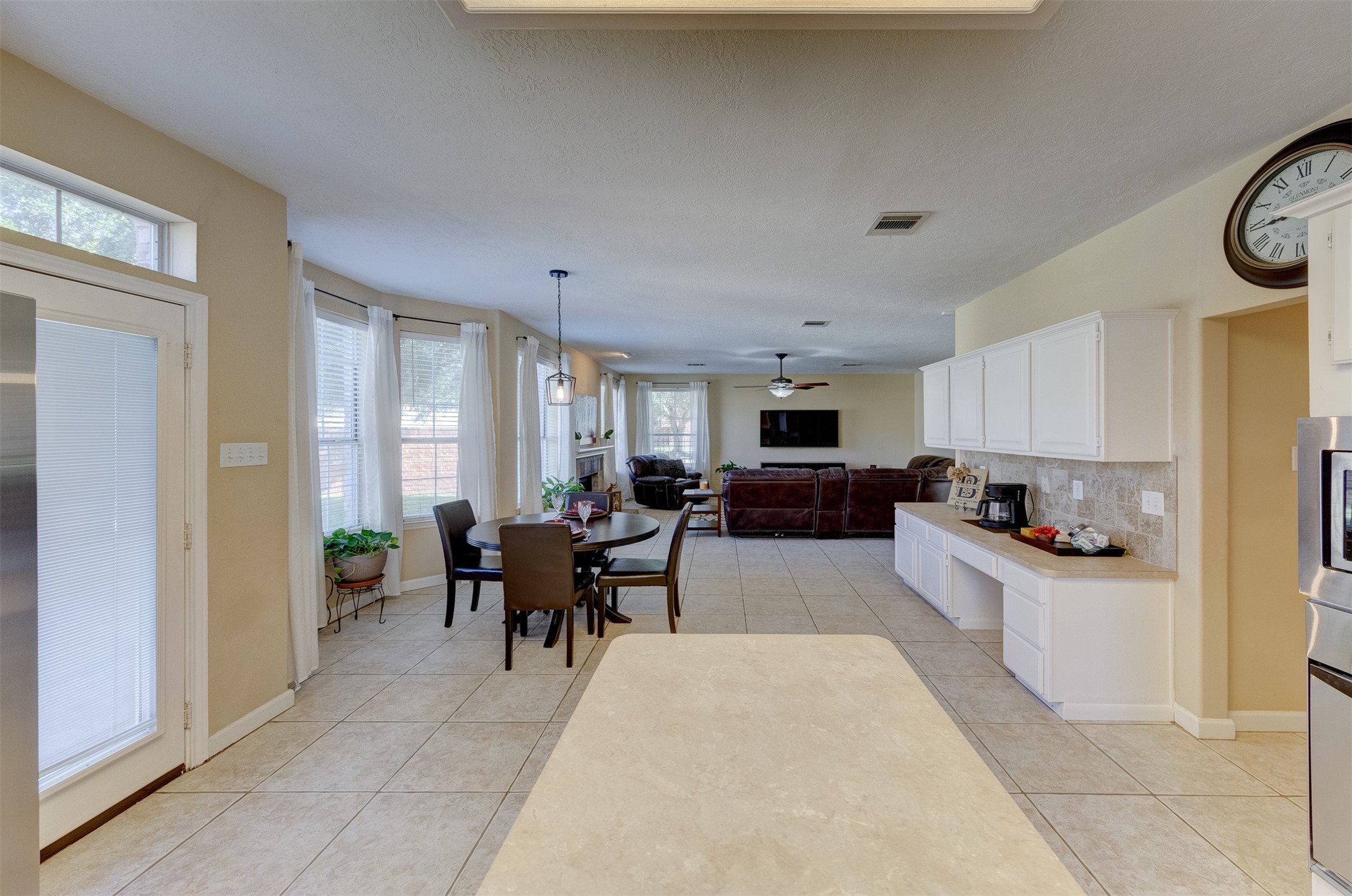 2202 Palm Lagoon Drive League City TX 77573
