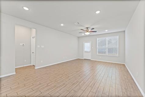 10818 Catclaw Court Tomball TX 77375