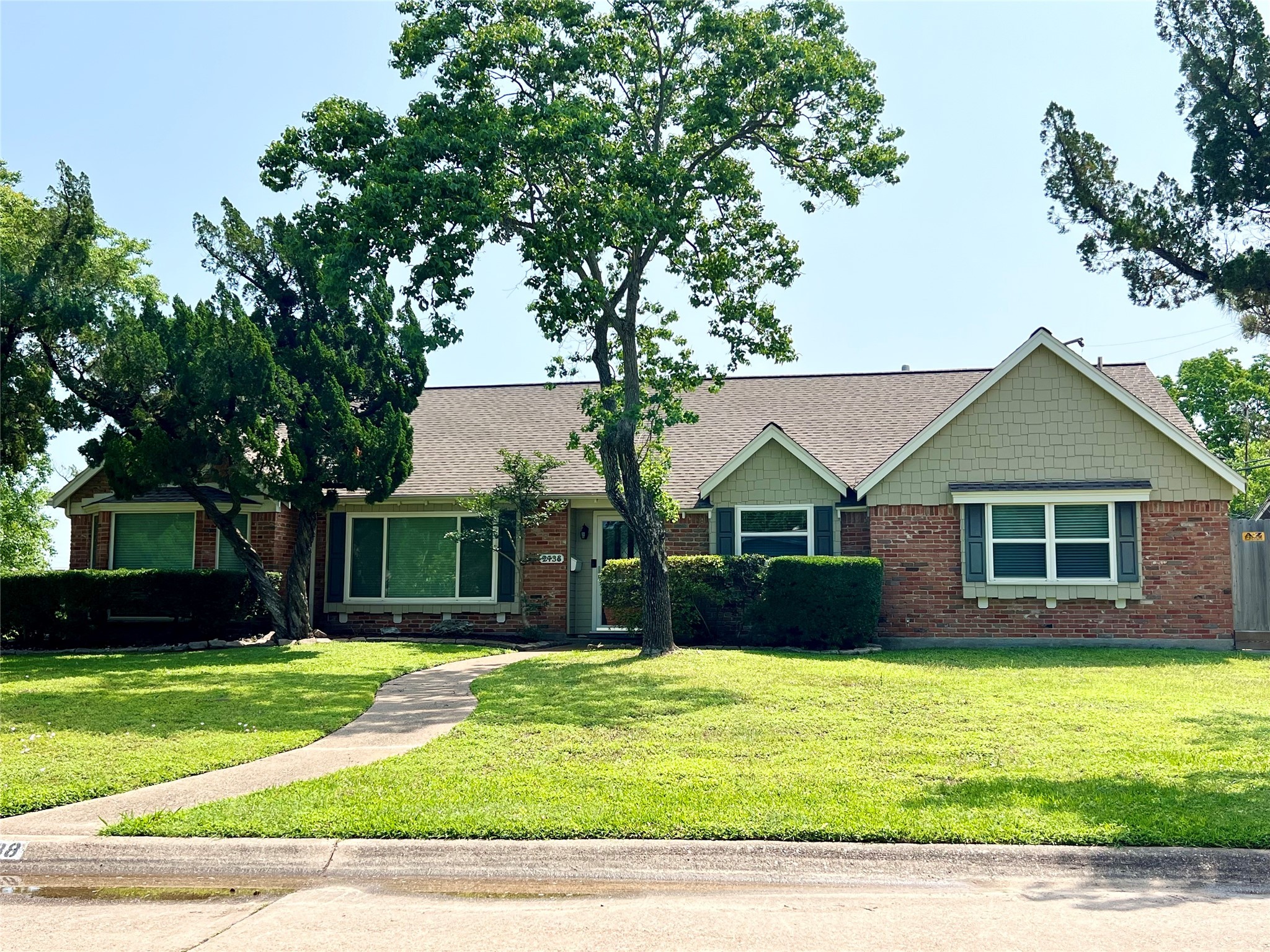 2438 11th Street N Texas City TX 77590