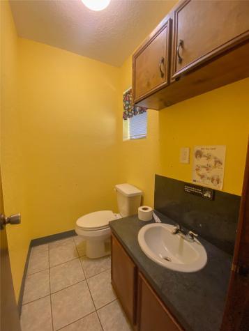 1320 W Brazos Avenue West Columbia TX 77486