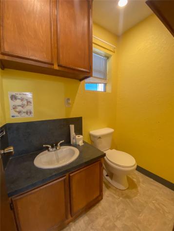 1320 W Brazos Avenue West Columbia TX 77486