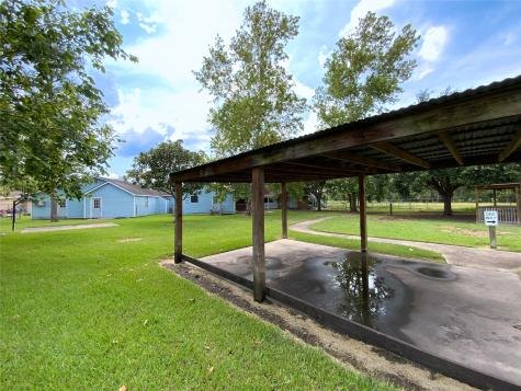 1320 W Brazos Avenue West Columbia TX 77486