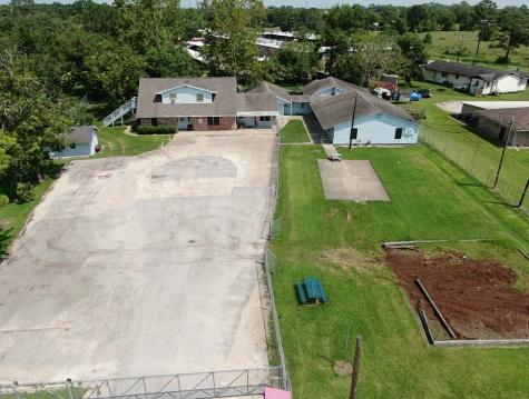 1320 W Brazos Avenue West Columbia TX 77486