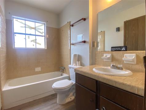 1320 W Brazos Avenue West Columbia TX 77486