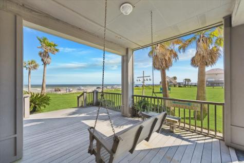1 Blue Heron Circle Drive Jamaica Beach TX 77554