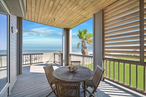 1 Blue Heron Circle Drive Jamaica Beach TX 77554
