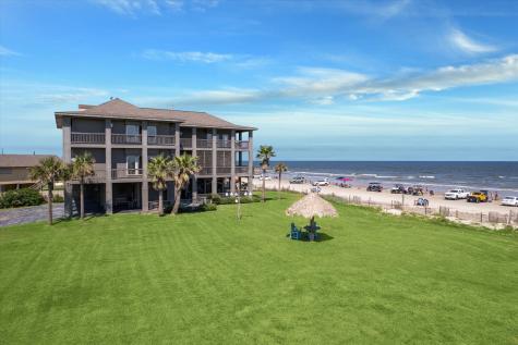 1 Blue Heron Circle Drive Jamaica Beach TX 77554