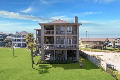 1 Blue Heron Circle Drive Jamaica Beach TX 77554