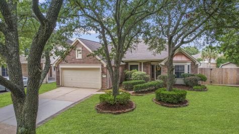 9515 Willow Crossing Drive Houston TX 77064