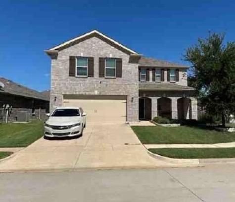 2700 Tobias Lane Aubrey TX 76227