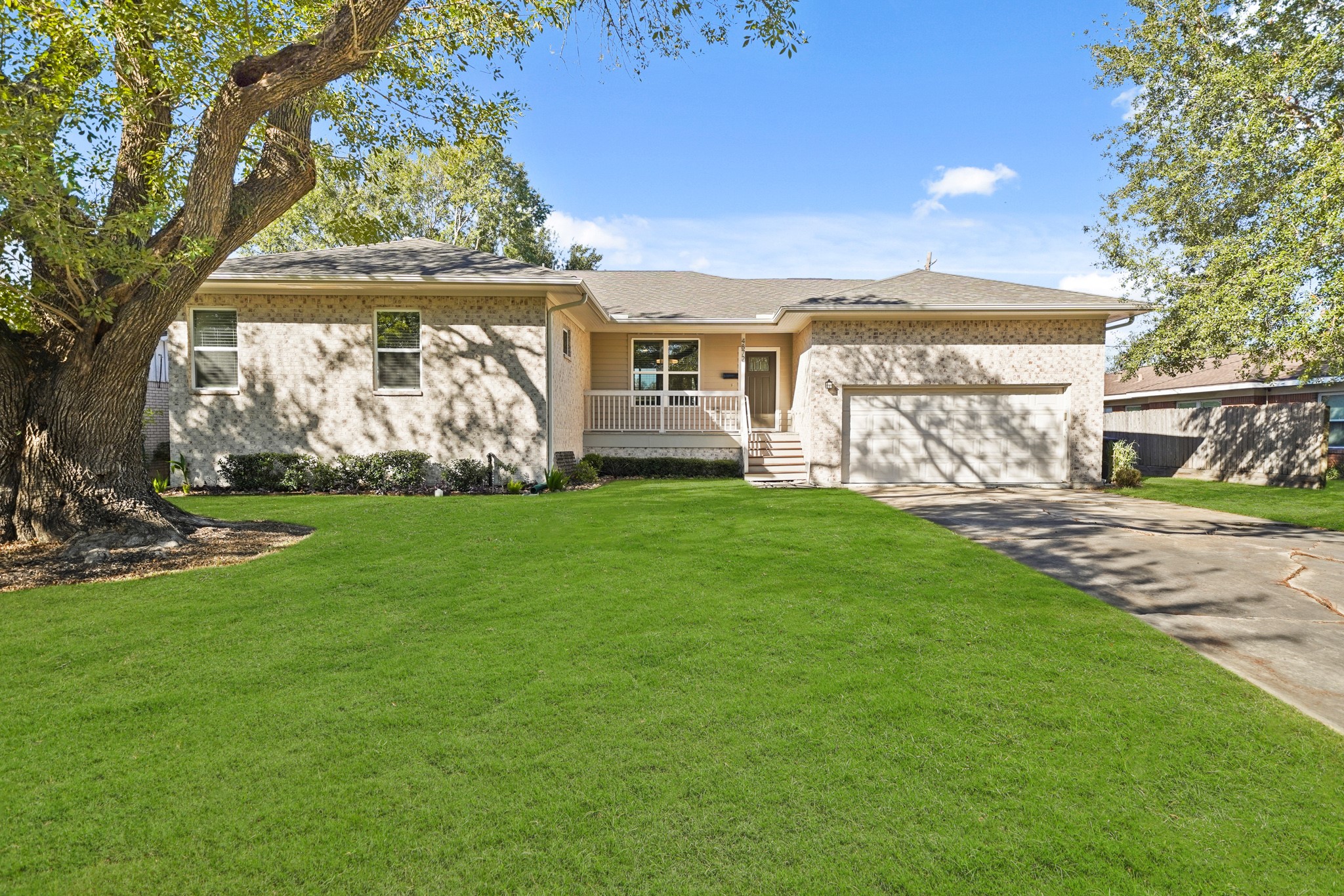 4872 Creekbend Drive Houston TX 77035