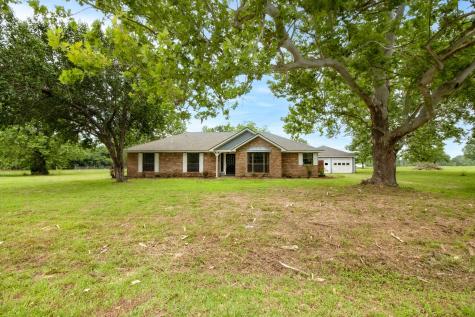 5323 Palacios Street Sealy TX 77474