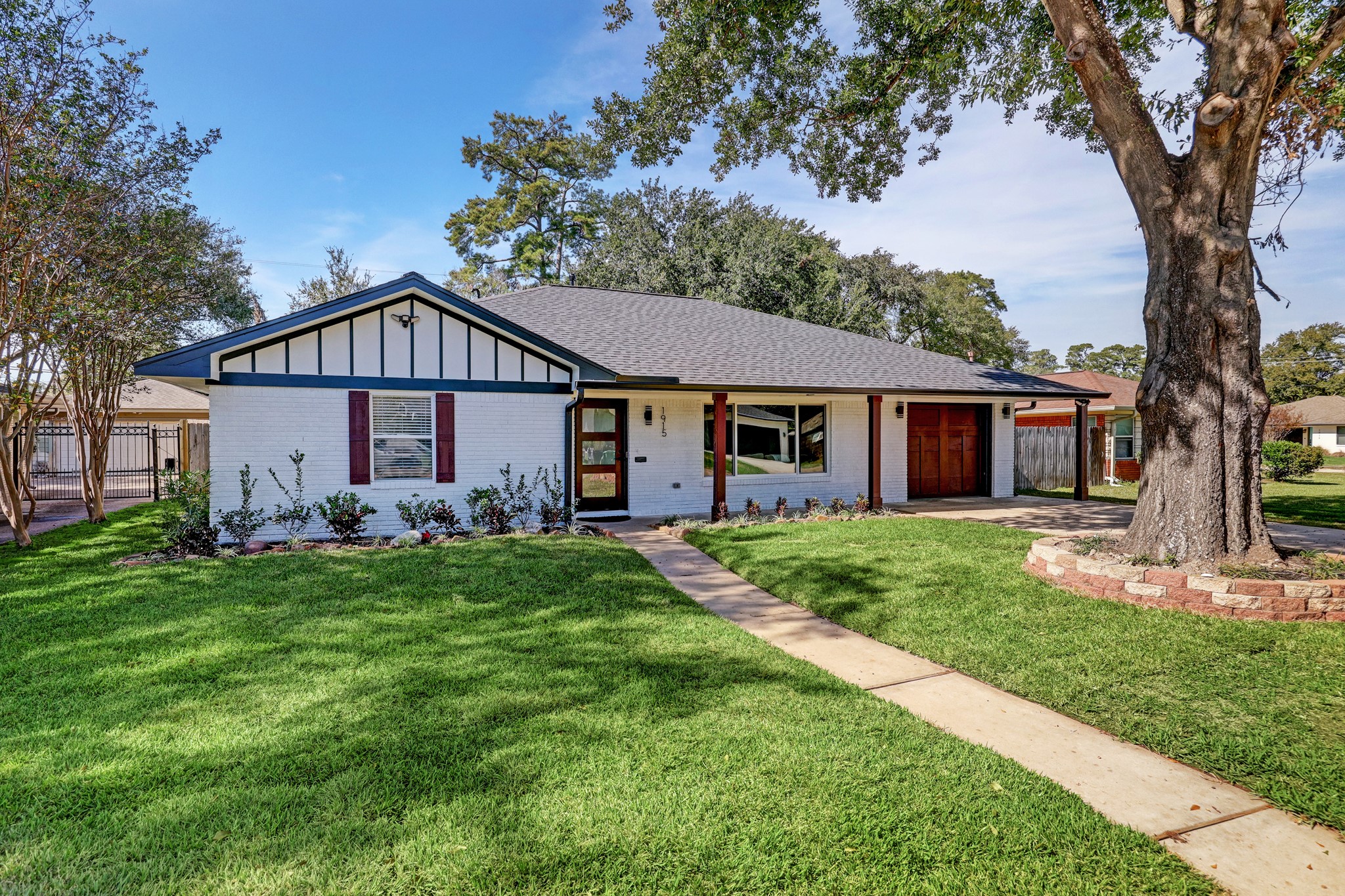 1915 Brimberry Street Houston TX 77018