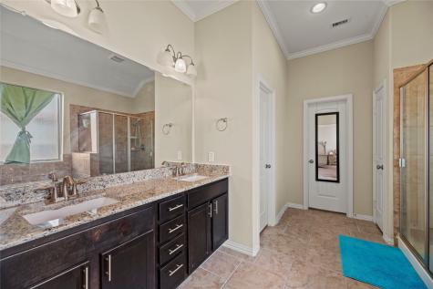 16127 Fairway Creek Circle Crosby TX 77532