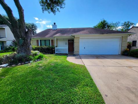 3711 Helen Lane Pearland TX 77581