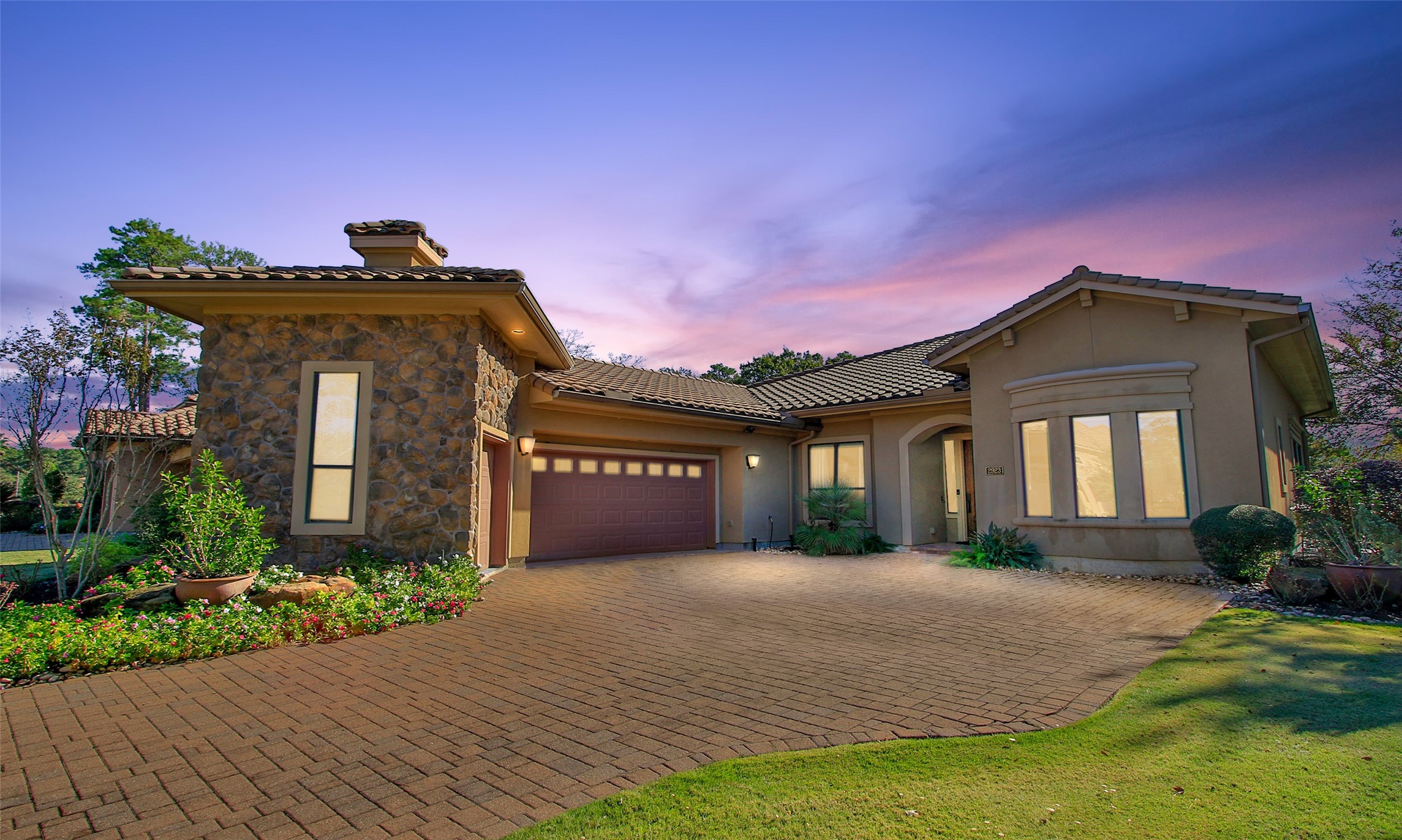 2923 Twin Fountains Drive Houston TX 77068