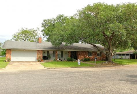 510 N West Street Weimar TX 78962