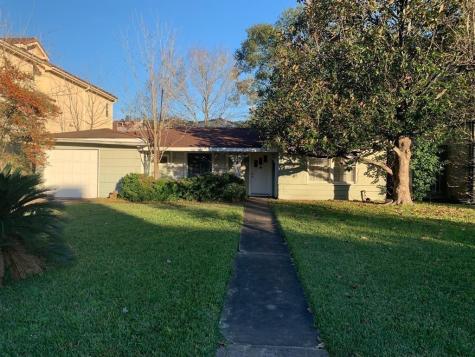 106 Mctighe Drive Bellaire TX 77401