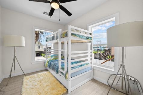 5827 Avenue R Galveston TX 77551