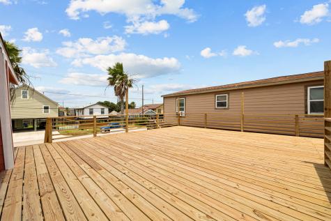 5827 Avenue R Galveston TX 77551