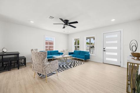 5827 Avenue R Galveston TX 77551