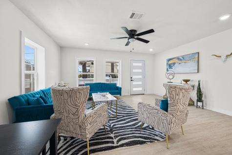 5827 Avenue R Galveston TX 77551